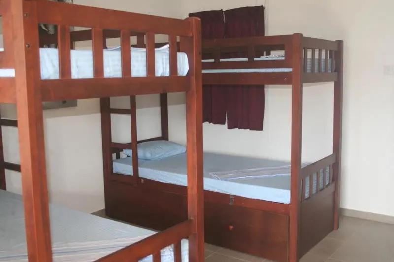 The Long Hostel Аругам Бей Екстериор снимка